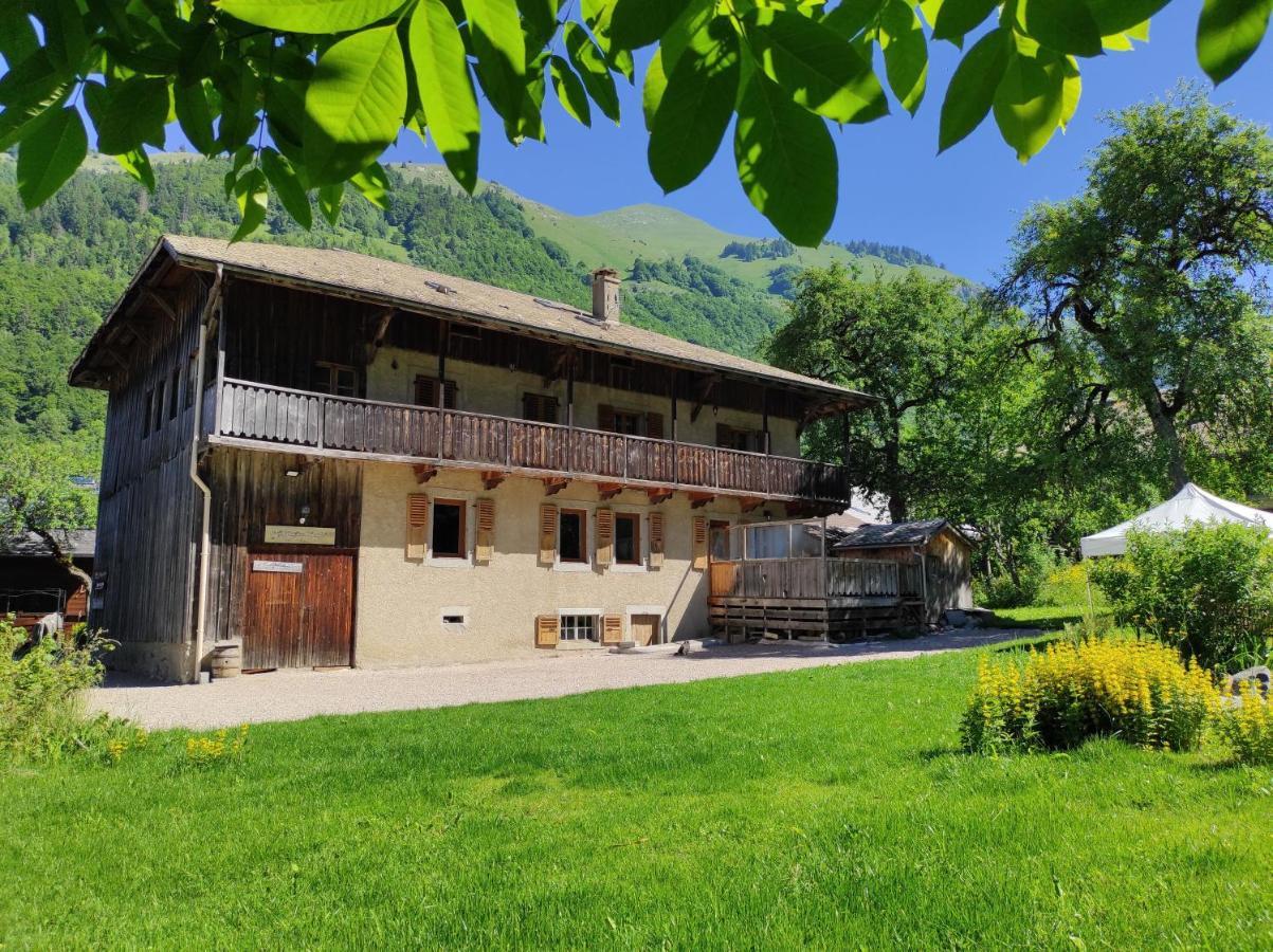 Appartement 6 Pers 70 M² Dans Chalet Chez Marie Монрьон Экстерьер фото